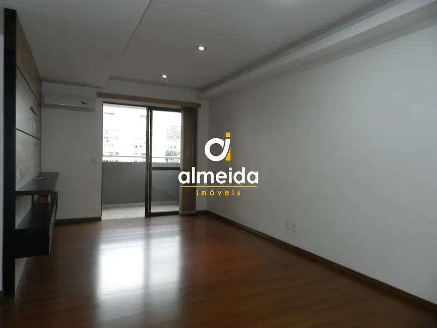 Foto 4 de Apartamento com 3 quartos para alugar, 87m2 em Centro, Santa Maria - RS