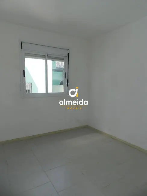 Foto 4 de Apartamento com 2 quartos para alugar, 53m2 em Nossa Senhora Medianeira, Santa Maria - RS
