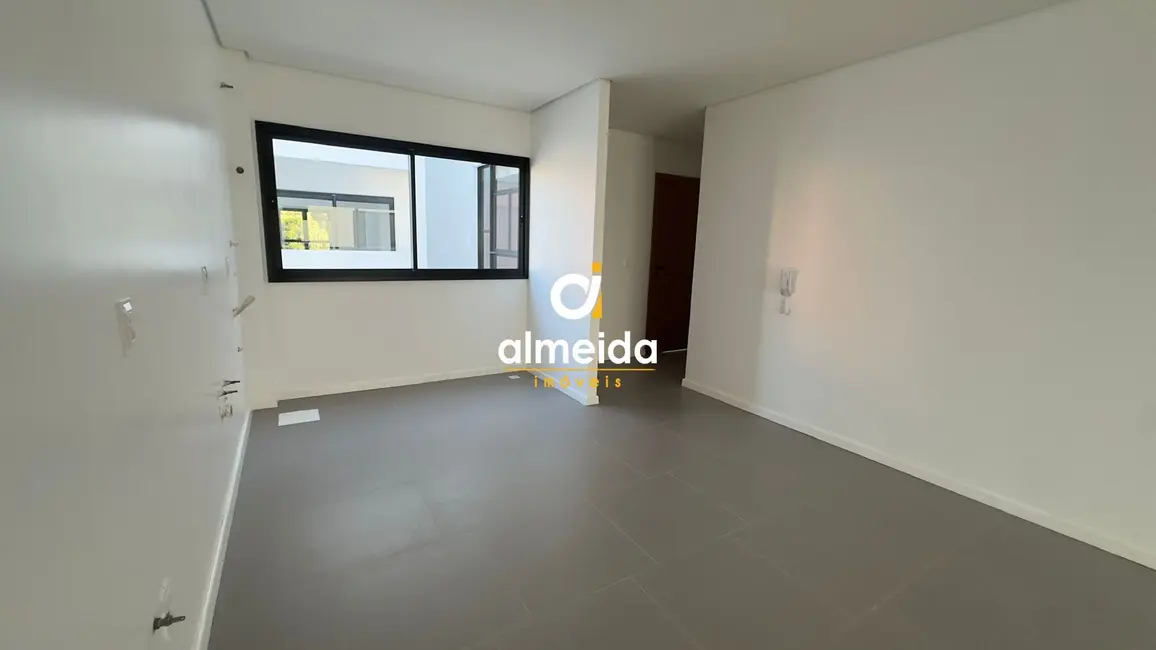Foto 6 de Apartamento com 2 quartos à venda, 87m2 em Camobi, Santa Maria - RS