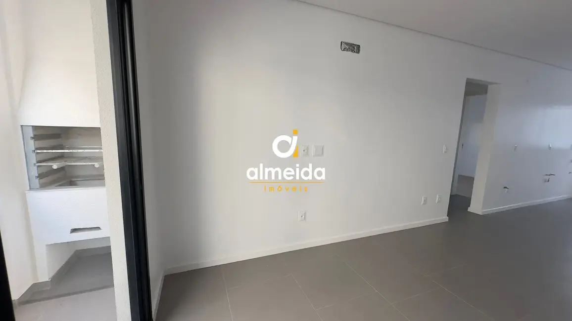 Foto 4 de Apartamento com 2 quartos à venda, 87m2 em Camobi, Santa Maria - RS