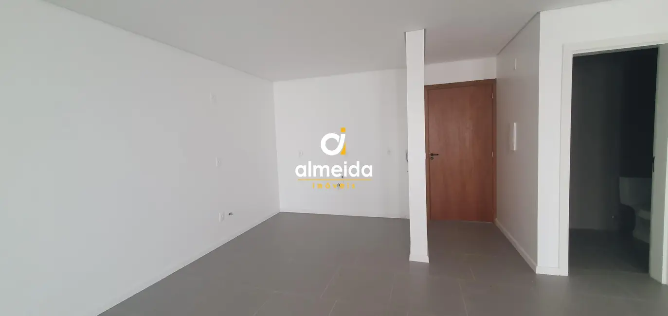 Foto 4 de Apartamento com 1 quarto para alugar, 47m2 em Camobi, Santa Maria - RS