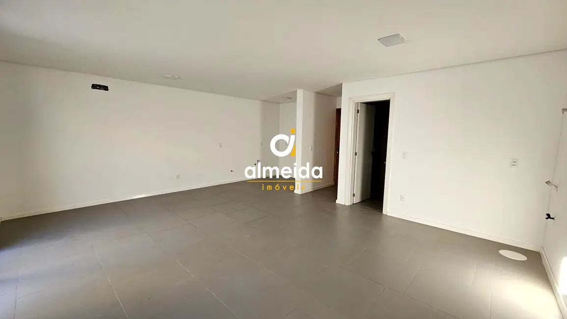 Apartamento com 1 quarto para alugar, 47m2 em Camobi, Santa Maria - RS - imagem 8 Foto 8 de Apartamento com 1 quarto para alugar, 47m2 em Camobi, Santa Maria - RS