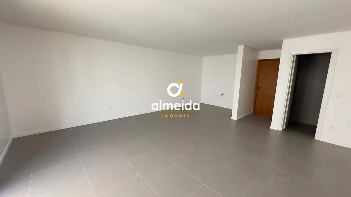 Foto 5 de Apartamento com 1 quarto à venda, 54m2 em Camobi, Santa Maria - RS