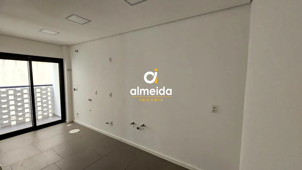 Apartamento com 2 quartos para alugar, 92m2 em Camobi, Santa Maria - RS - imagem 7 Foto 7 de Apartamento com 2 quartos para alugar, 92m2 em Camobi, Santa Maria - RS