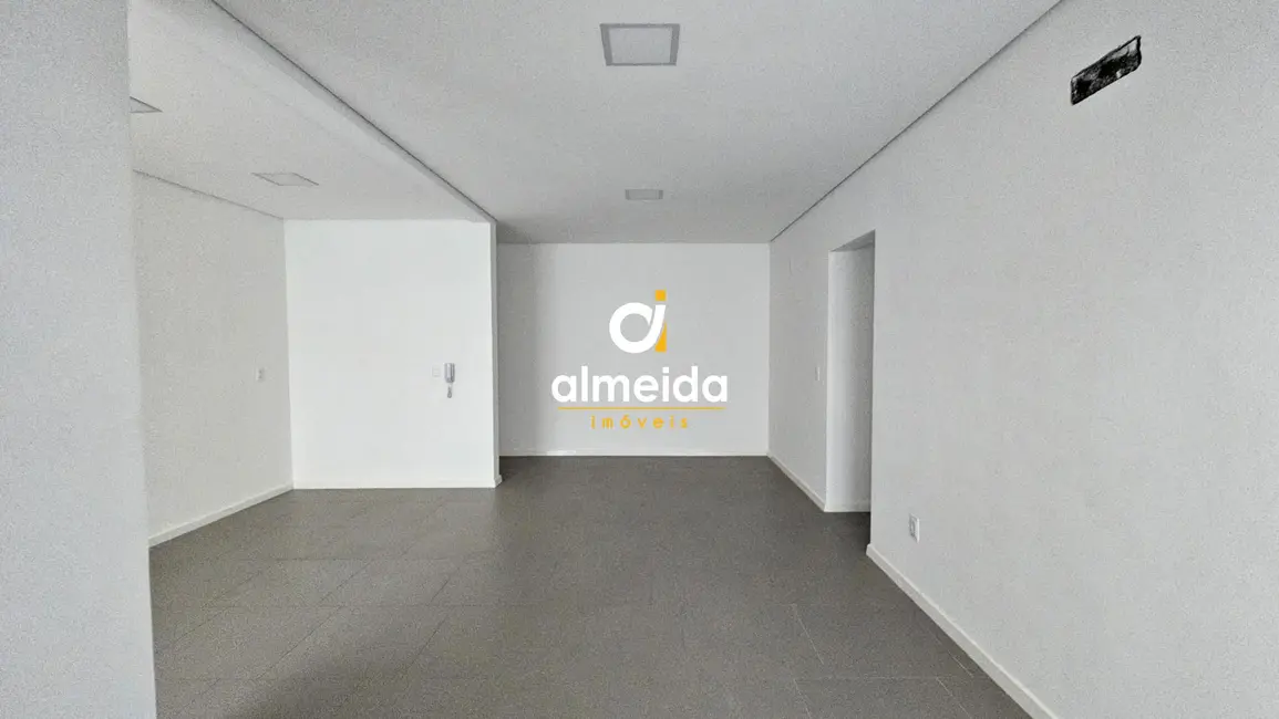 Apartamento com 2 quartos para alugar, 92m2 em Camobi, Santa Maria - RS - imagem 5 Foto 5 de Apartamento com 2 quartos para alugar, 92m2 em Camobi, Santa Maria - RS