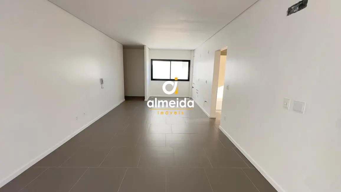 Foto 5 de Apartamento com 2 quartos à venda, 90m2 em Camobi, Santa Maria - RS