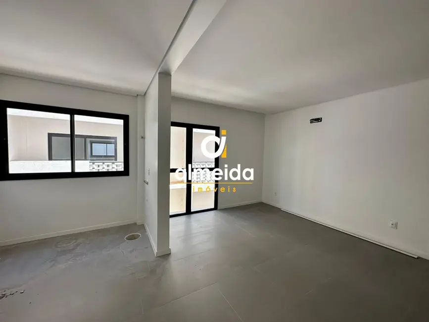Apartamento com 2 quartos para alugar, 74m2 em Camobi, Santa Maria - RS - imagem 2 Foto 2 de Apartamento com 2 quartos para alugar, 74m2 em Camobi, Santa Maria - RS