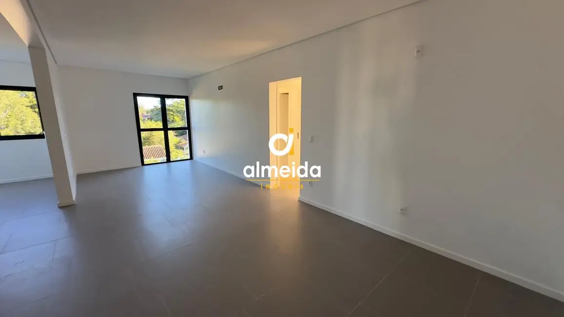 Foto 5 de Apartamento com 2 quartos à venda, 98m2 em Camobi, Santa Maria - RS