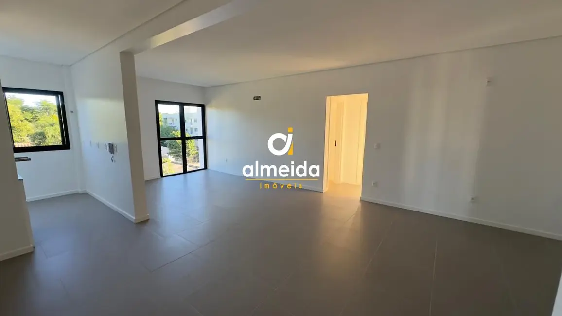 Foto 8 de Apartamento com 2 quartos à venda, 98m2 em Camobi, Santa Maria - RS