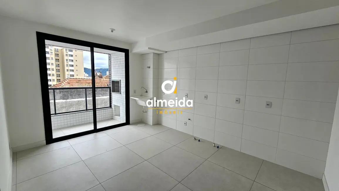 Foto 4 de Apartamento com 2 quartos à venda, 68m2 em Centro, Santa Maria - RS