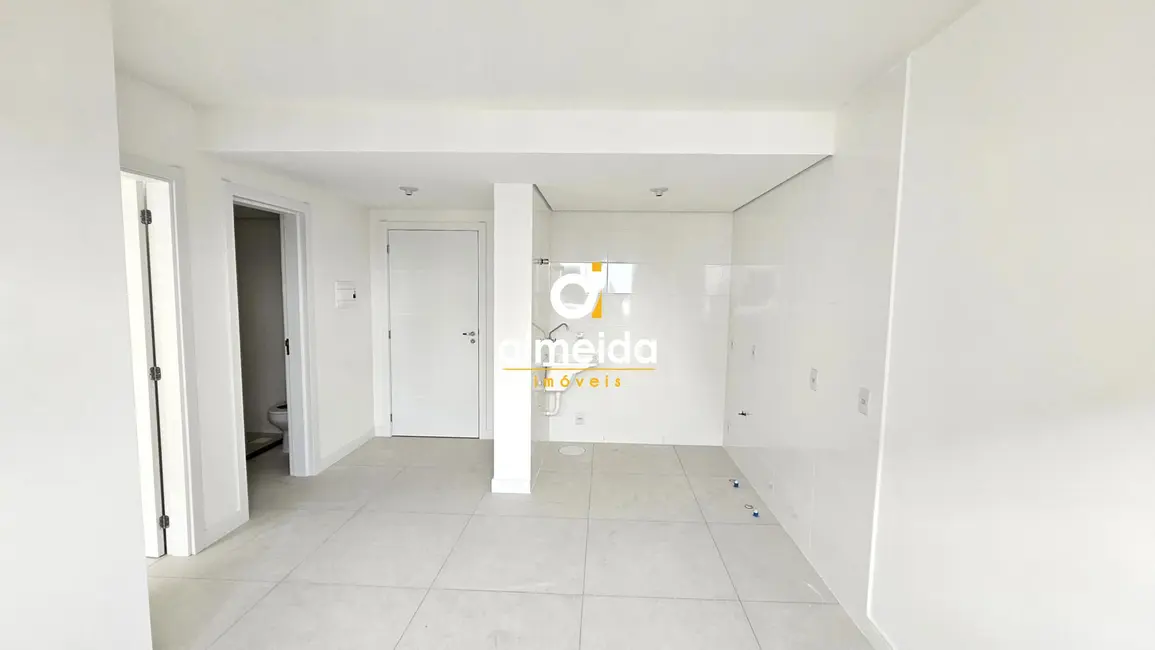 Foto 6 de Apartamento com 1 quarto à venda, 32m2 em Centro, Santa Maria - RS