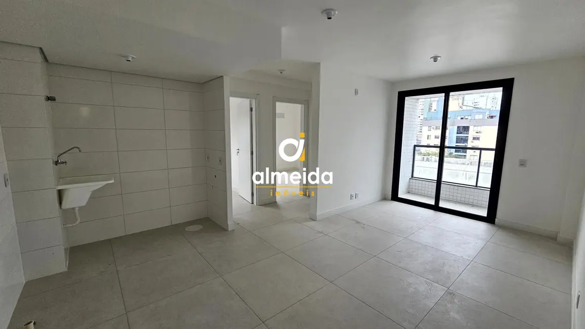 Foto 3 de Apartamento com 2 quartos à venda, 56m2 em Centro, Santa Maria - RS