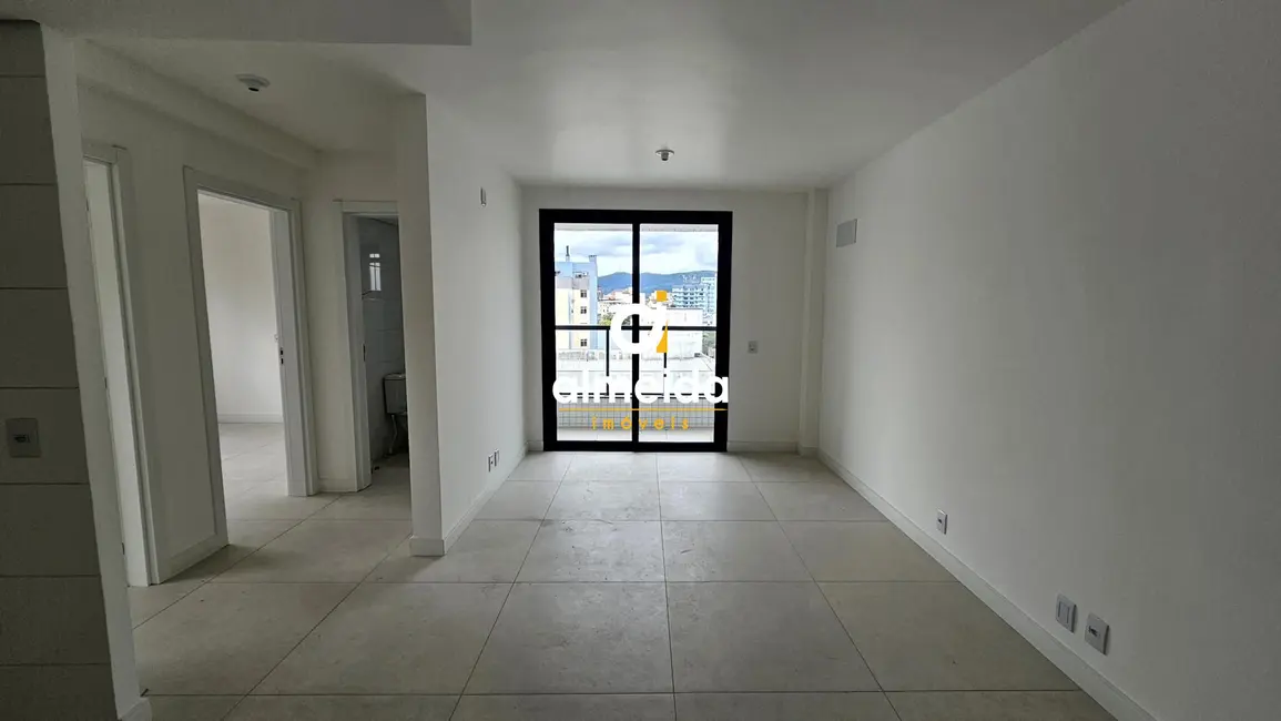 Foto 4 de Apartamento com 2 quartos à venda, 56m2 em Centro, Santa Maria - RS