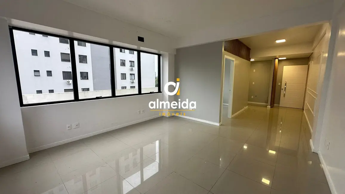 Sala Comercial com 1 quarto à venda, 34m2 em Nossa Senhora das Dores, Santa Maria - RS - imagem 8 Foto 8 de Sala Comercial com 1 quarto à venda, 34m2 em Nossa Senhora das Dores, Santa Maria - RS