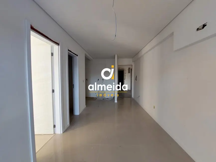 Foto 2 de Apartamento com 1 quarto à venda, 39m2 em Centro, Santa Maria - RS