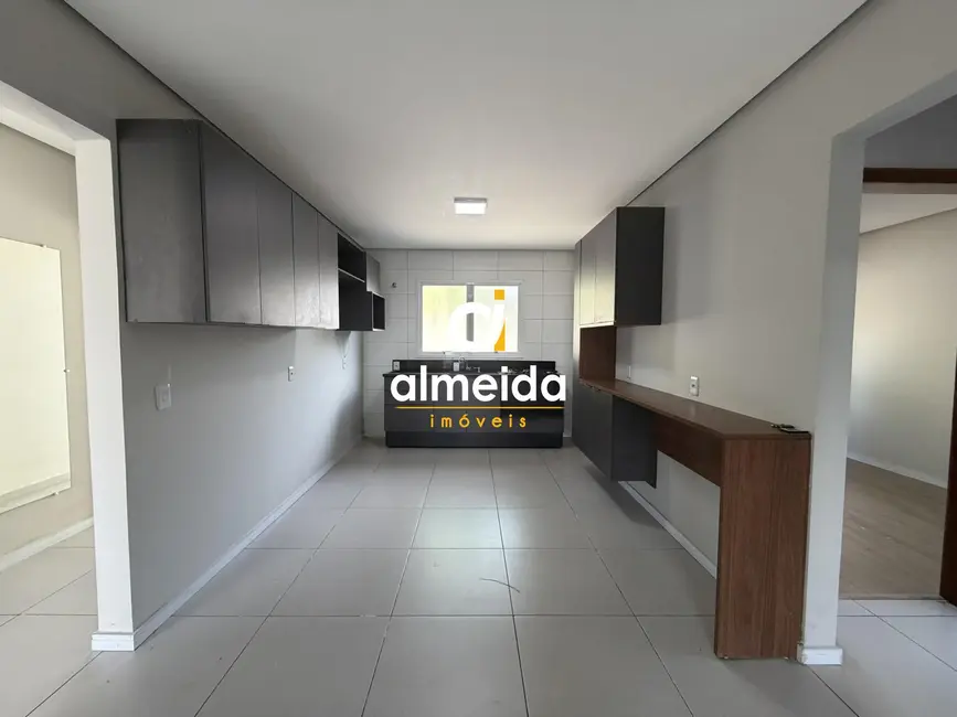 Foto 7 de Casa com 2 quartos para alugar, 96m2 em Pinheiro Machado, Santa Maria - RS