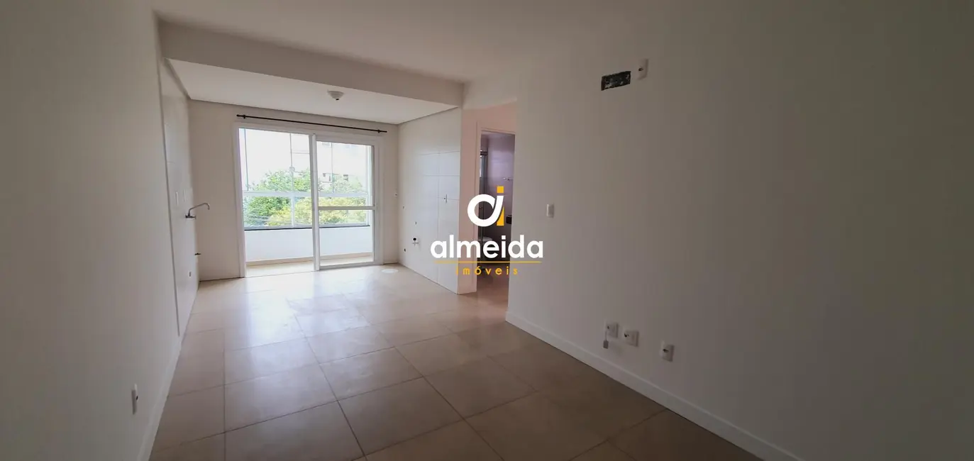 Foto 2 de Apartamento com 2 quartos à venda, 61m2 em Nonoai, Santa Maria - RS
