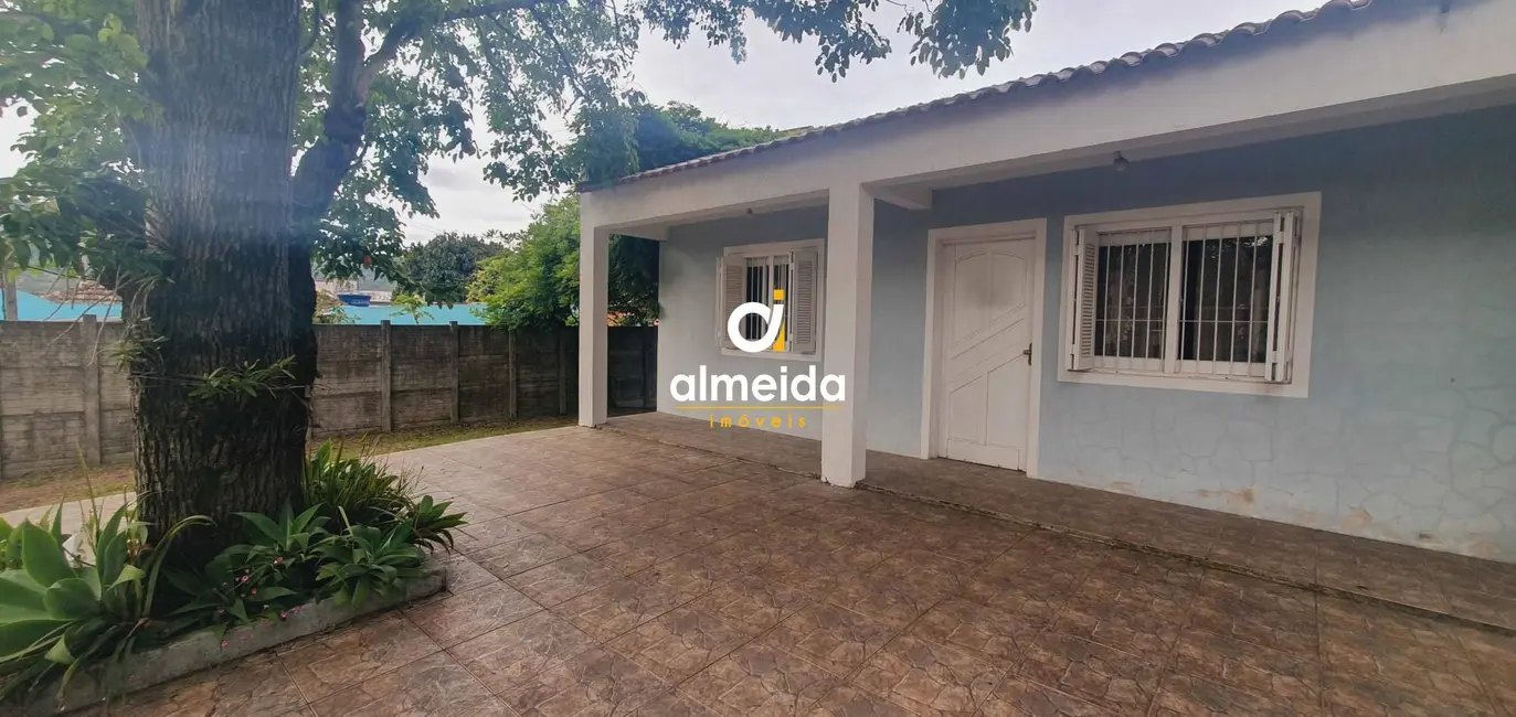 Foto 1 de Casa com 2 quartos à venda, 74m2 em Nossa Senhora do Rosário, Santa Maria - RS