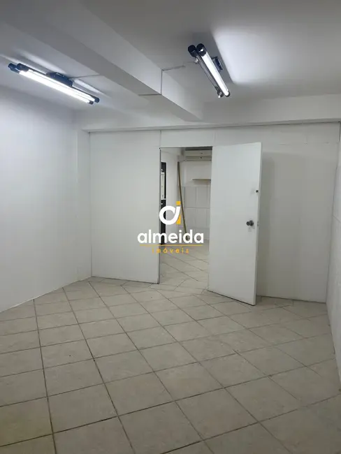 Sala Comercial com 4 quartos à venda, 85m2 em Centro, Santa Maria - RS - imagem 1 Foto 1 de Sala Comercial com 4 quartos à venda, 85m2 em Centro, Santa Maria - RS