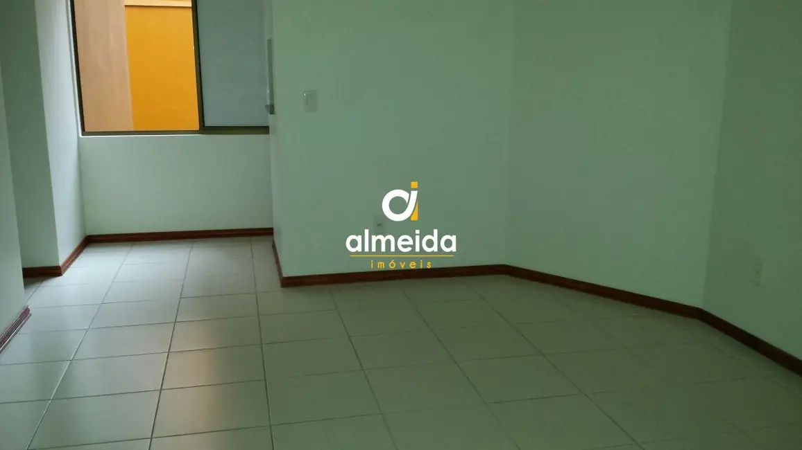 Foto 9 de Apartamento com 2 quartos à venda, 56m2 em Nossa Senhora de Lourdes, Santa Maria - RS