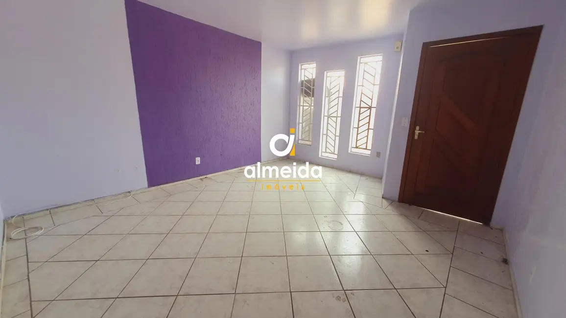 Foto 2 de Casa com 2 quartos à venda, 200m2 em Nonoai, Santa Maria - RS