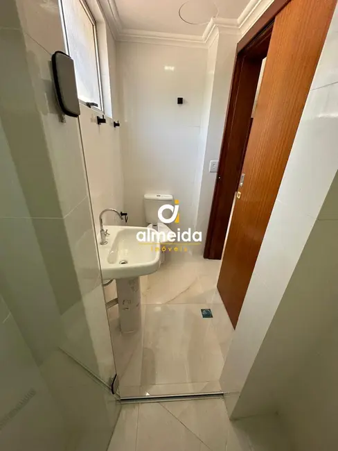 Apartamento com 2 quartos para alugar, 67m2 em Centro, Santa Maria - RS - imagem 3 Foto 3 de Apartamento com 2 quartos para alugar, 67m2 em Centro, Santa Maria - RS