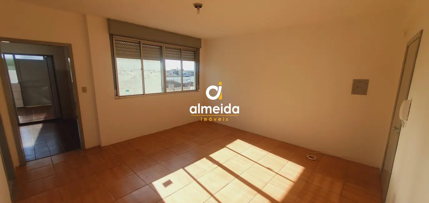 Foto 3 de Apartamento com 2 quartos para alugar, 72m2 em Centro, Santa Maria - RS