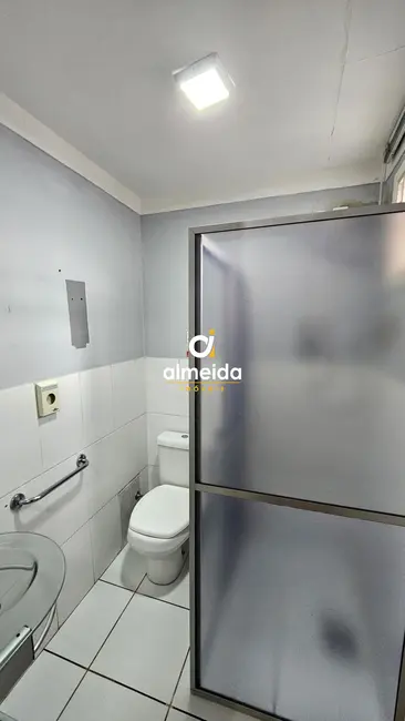 Foto 6 de Sala Comercial com 10 quartos para alugar, 218m2 em Nossa Senhora de Lourdes, Santa Maria - RS