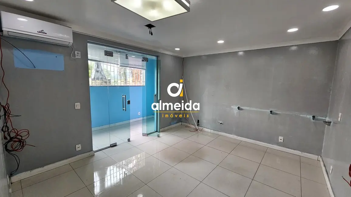 Foto 9 de Sala Comercial com 10 quartos para alugar, 218m2 em Nossa Senhora de Lourdes, Santa Maria - RS