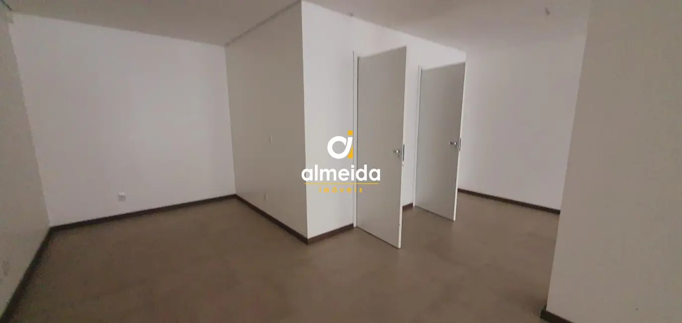 Foto 5 de Sala Comercial com 1 quarto para alugar, 94m2 em Centro, Santa Maria - RS