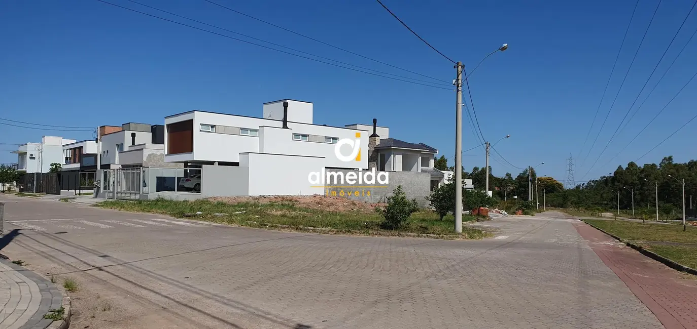 Foto 1 de Terreno / Lote à venda, 335m2 em São José, Santa Maria - RS