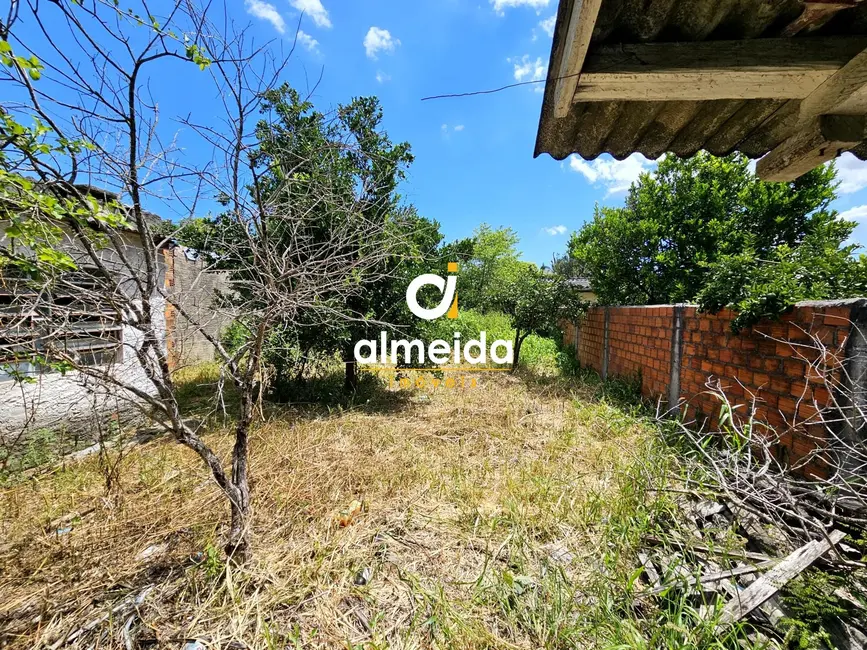 Foto 3 de Casa com 2 quartos à venda, 104m2 em Duque de Caxias, Santa Maria - RS