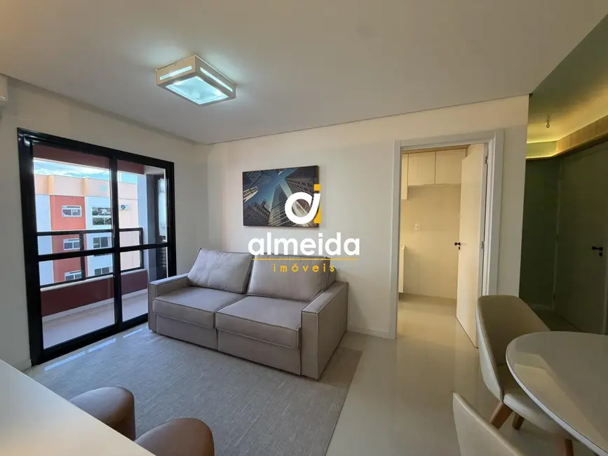 Foto 3 de Apartamento com 2 quartos à venda, 68m2 em Uglione, Santa Maria - RS