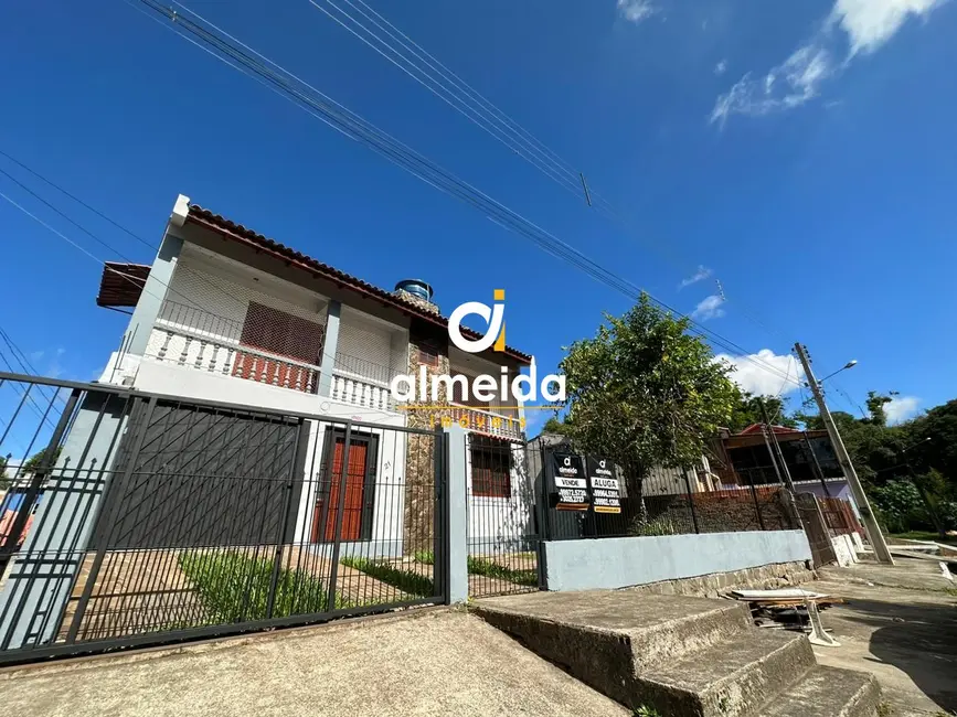 Foto 1 de Casa com 2 quartos à venda, 131m2 em Nossa Senhora do Perpétuo Socorro, Santa Maria - RS