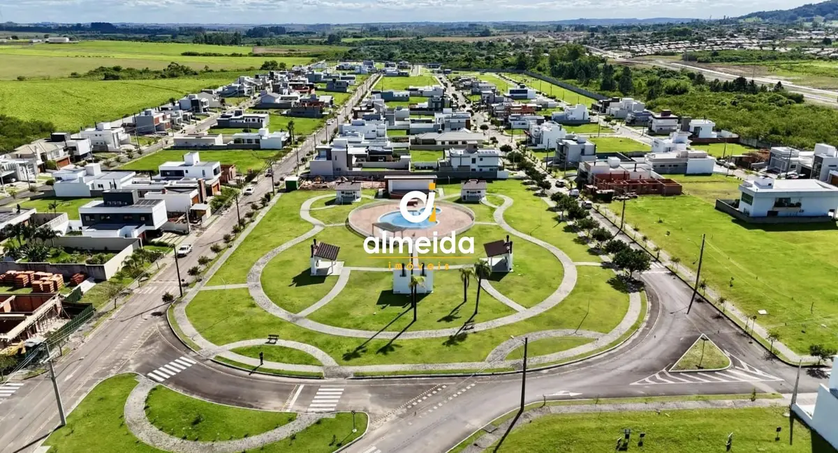 Foto 1 de Terreno / Lote à venda, 364m2 em Camobi, Santa Maria - RS