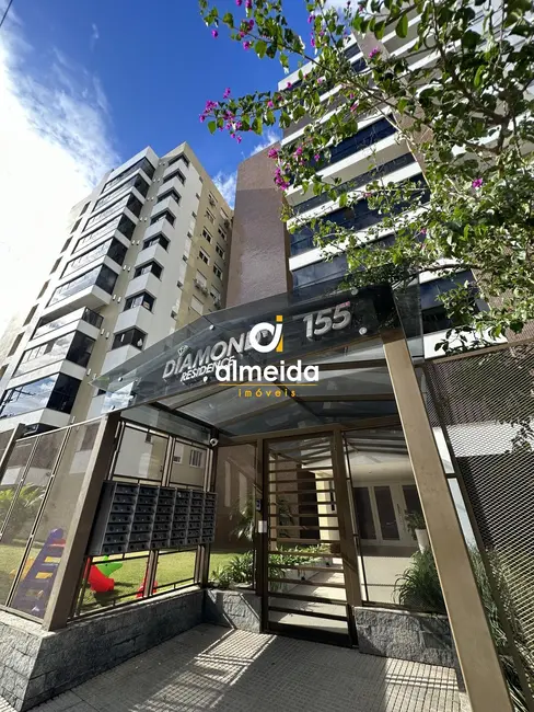 Foto 1 de Apartamento com 3 quartos à venda, 170m2 em Nossa Senhora de Lourdes, Santa Maria - RS