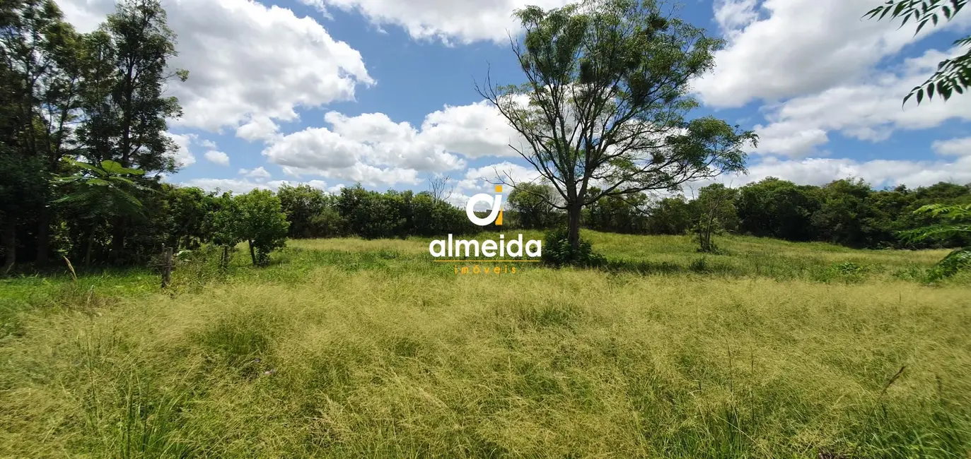 Foto 2 de Terreno / Lote à venda, 13000m2 em São José, Santa Maria - RS