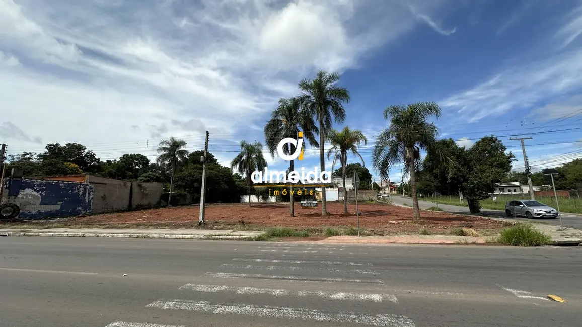 Foto 1 de Terreno / Lote à venda, 2074m2 em Pé de Plátano, Santa Maria - RS