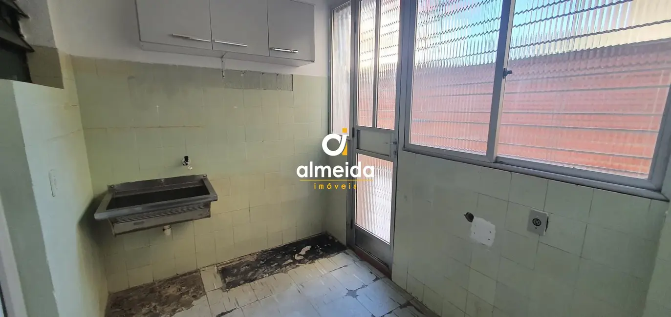 Foto 7 de Apartamento com 3 quartos para alugar, 115m2 em Nossa Senhora de Lourdes, Santa Maria - RS