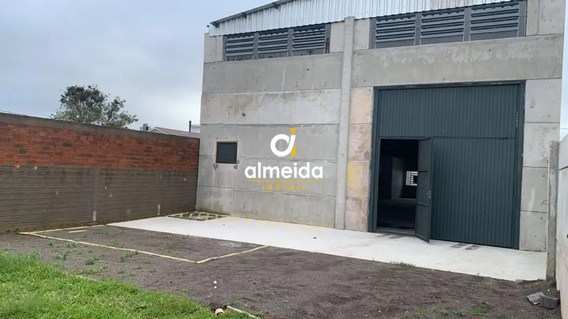 Foto 9 de Armazém / Galpão com 1 quarto para alugar, 200m2 em Nossa Senhora Medianeira, Santa Maria - RS