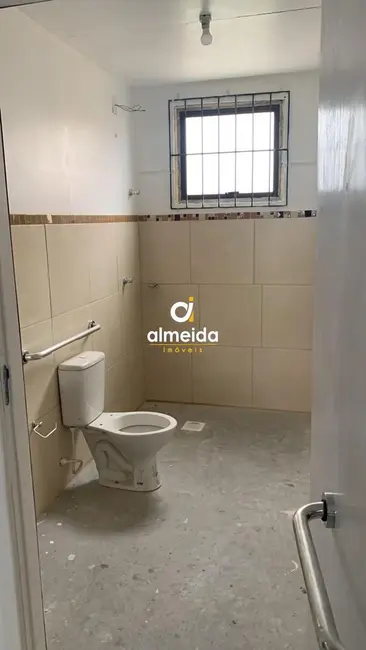Foto 8 de Armazém / Galpão com 1 quarto para alugar, 200m2 em Nossa Senhora Medianeira, Santa Maria - RS