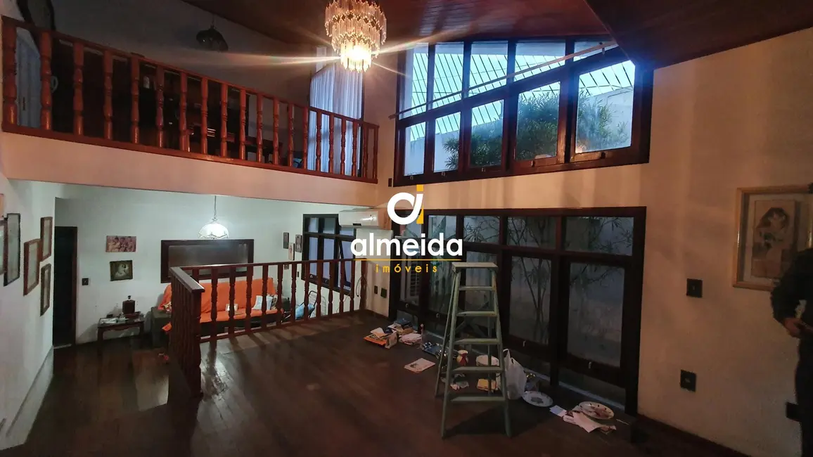 Sala Comercial com 3 quartos à venda, 257m2 em Nossa Senhora de Lourdes, Santa Maria - RS - imagem 6 Foto 6 de Sala Comercial com 3 quartos à venda, 257m2 em Nossa Senhora de Lourdes, Santa Maria - RS