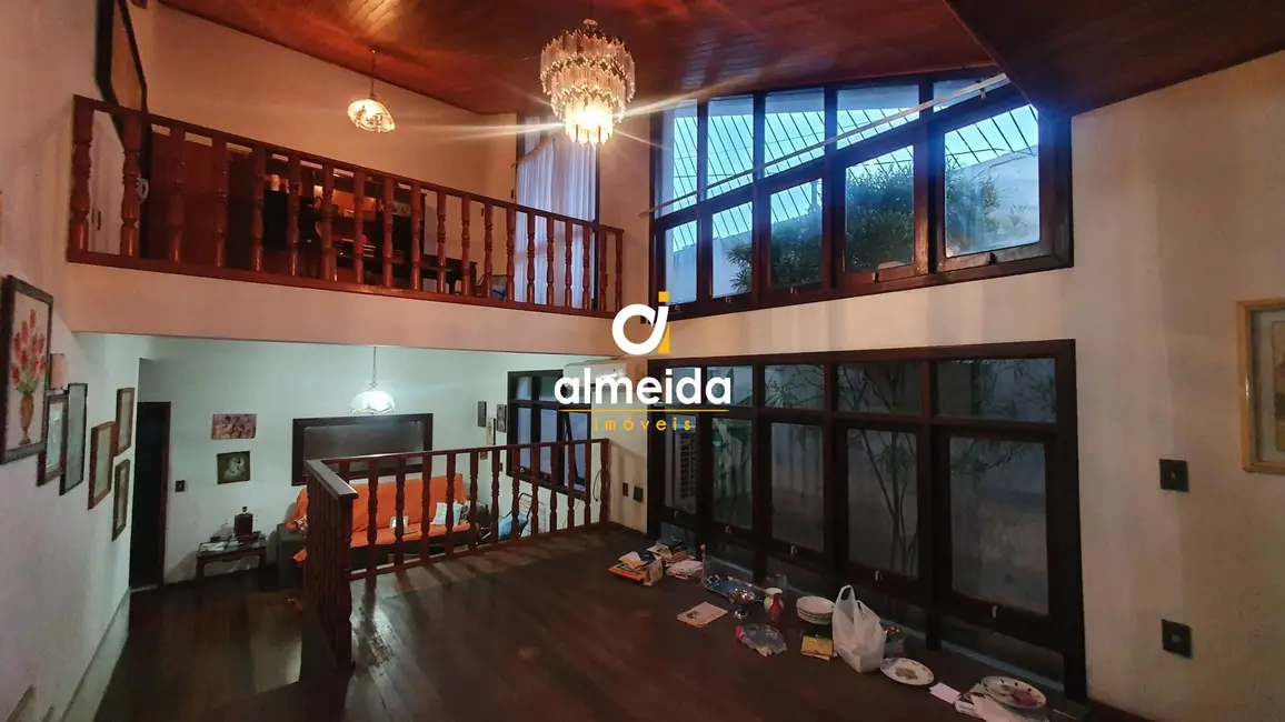 Sala Comercial com 3 quartos à venda, 257m2 em Nossa Senhora de Lourdes, Santa Maria - RS - imagem 9 Foto 9 de Sala Comercial com 3 quartos à venda, 257m2 em Nossa Senhora de Lourdes, Santa Maria - RS