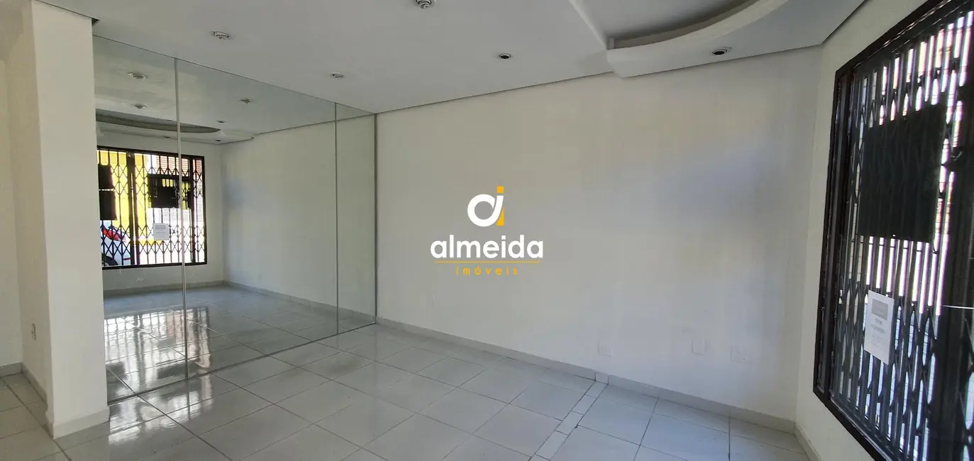Foto 2 de Sala Comercial com 2 quartos para alugar, 95m2 em Centro, Santa Maria - RS
