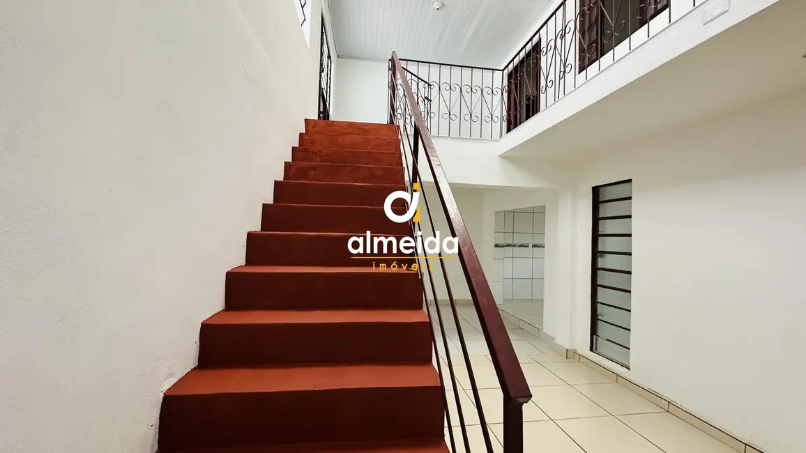 Casa com 3 quartos à venda, 336m2 em Tancredo Neves, Santa Maria - RS - imagem 9 Foto 9 de Casa com 3 quartos à venda, 336m2 em Tancredo Neves, Santa Maria - RS