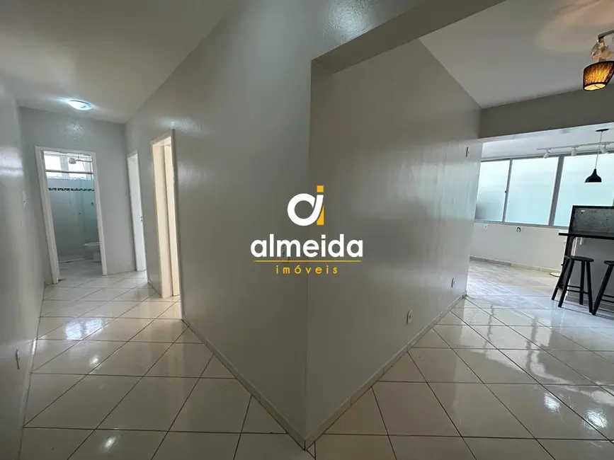 Foto 2 de Apartamento com 2 quartos à venda, 61m2 em Nossa Senhora de Fátima, Santa Maria - RS