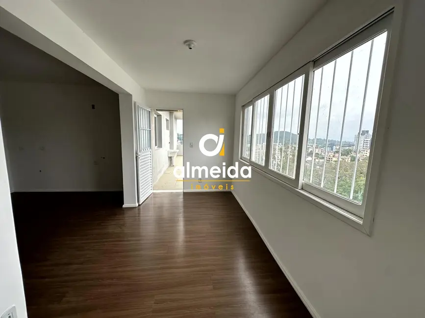 Foto 2 de Apartamento com 2 quartos à venda, 73m2 em Centro, Santa Maria - RS