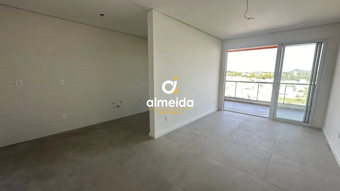 Apartamento com 2 quartos para alugar, 88m2 em Camobi, Santa Maria - RS - imagem 4 Foto 4 de Apartamento com 2 quartos para alugar, 88m2 em Camobi, Santa Maria - RS