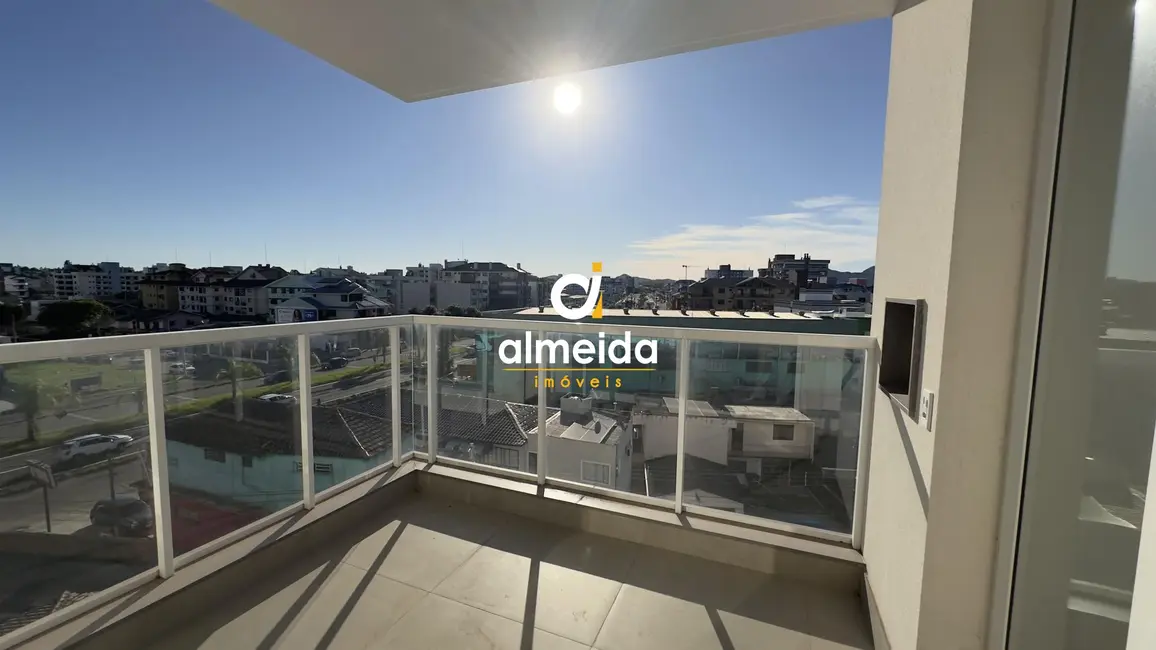 Foto 3 de Apartamento com 2 quartos à venda, 67m2 em Camobi, Santa Maria - RS