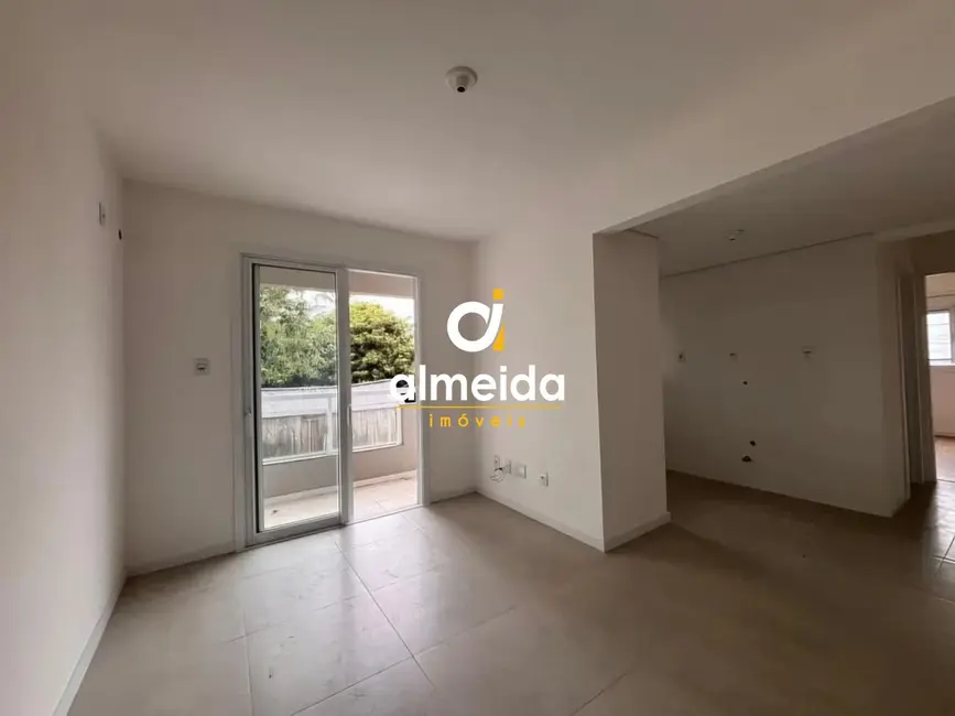Foto 3 de Apartamento com 1 quarto à venda, 46m2 em Camobi, Santa Maria - RS